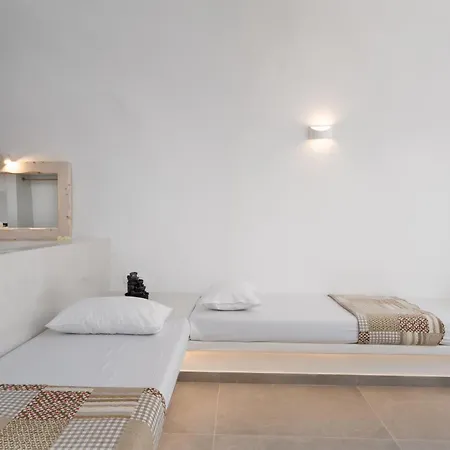 New Yiota Collection 4 & 4 Prive Jacuzzi