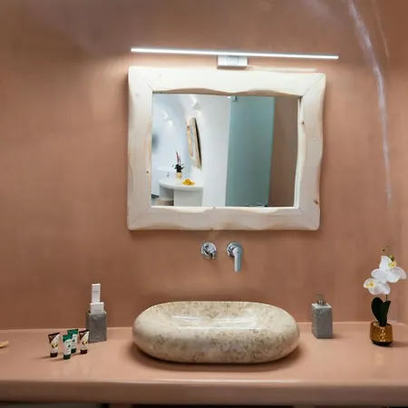 New Yiota Collection 4 & 4 Prive Jacuzzi Megalochori (Santorini)