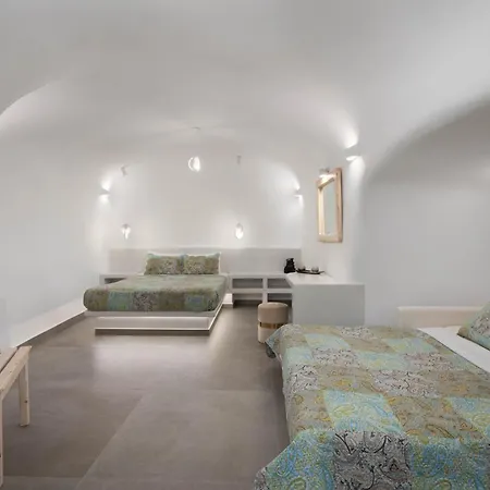 Villa New Yiota Collection 4 & 4 Prive Jacuzzi *