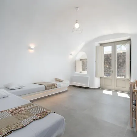 New Yiota Collection 4 & 4 Prive Jacuzzi