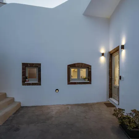 New Yiota Collection 4 & 4 Prive Jacuzzi Villa *