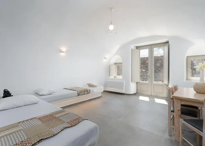 New Yiota Collection 4 & 4 Prive Jacuzzi