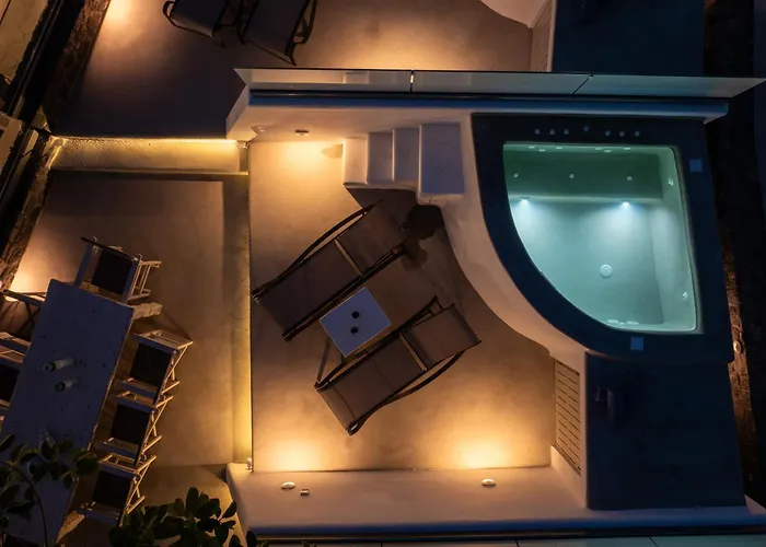 Villa New Yiota Collection 4 & 4 Prive Jacuzzi *