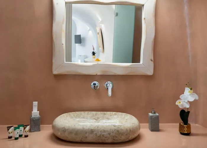 New Yiota Collection 4 & 4 Prive Jacuzzi Megalochori (Santorini)