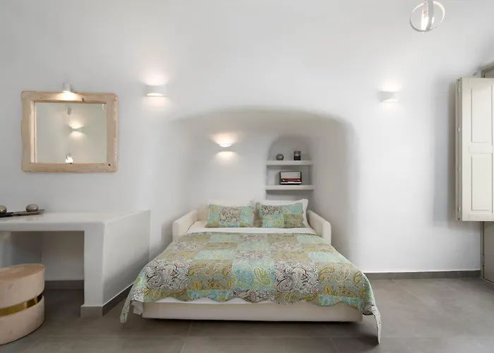 New Yiota Collection 4 & 4 Prive Jacuzzi * Megalochori (Santorini)