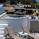 New Yiota Collection 4 & 4 Prive Jacuzzi Villa *