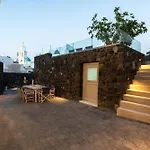 New Yiota Collection 4 & 4 Prive Jacuzzi Villa *