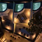 Villa New Yiota Collection 4 & 4 Prive Jacuzzi Megalokori