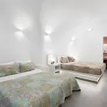 Villa New Yiota Collection 4 & 4 Prive Jacuzzi Megalokori
