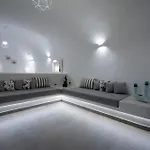 New Yiota Collection 4 & 4 Prive Jacuzzi Villa Megalokori