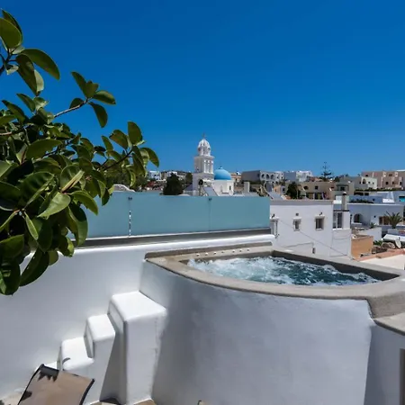 New Yiota Collection 4 & 4 Prive Jacuzzi *