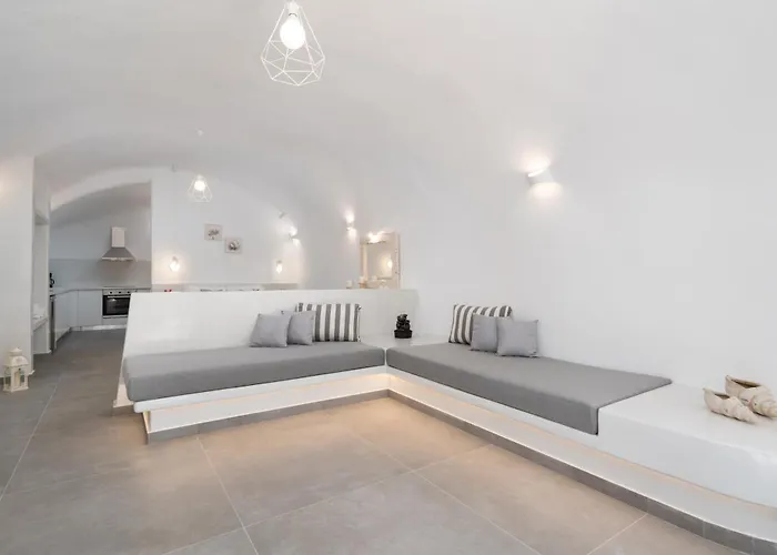 New Yiota Collection 4 & 4 Prive Jacuzzi Villa *