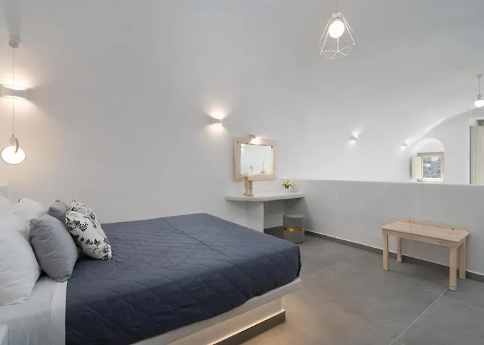 New Yiota Collection 4 & 4 Prive Jacuzzi Villa Megalochori (Santorini)