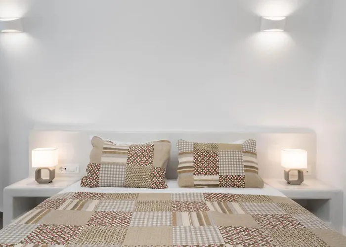 New Yiota Collection 4 & 4 Prive Jacuzzi Villa Megalochori (Santorini)