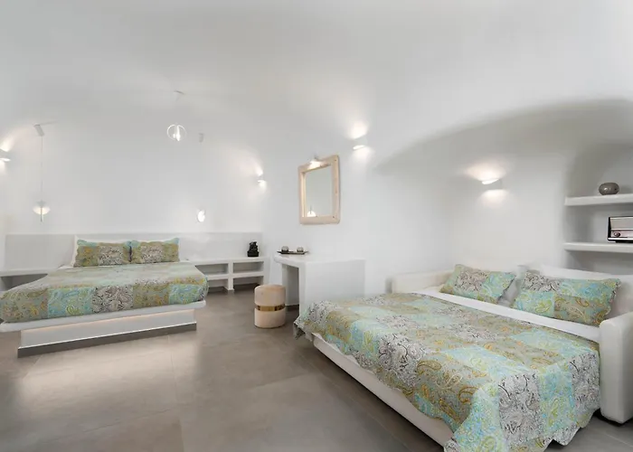 New Yiota Collection 4 & 4 Prive Jacuzzi Villa Megalochori (Santorini)