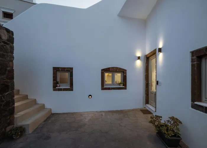 New Yiota Collection 4 & 4 Prive Jacuzzi Villa *