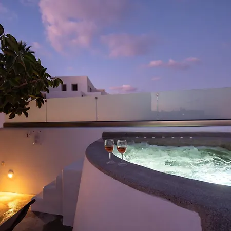 New Yiota Collection 4 & 4 Prive Jacuzzi Willa